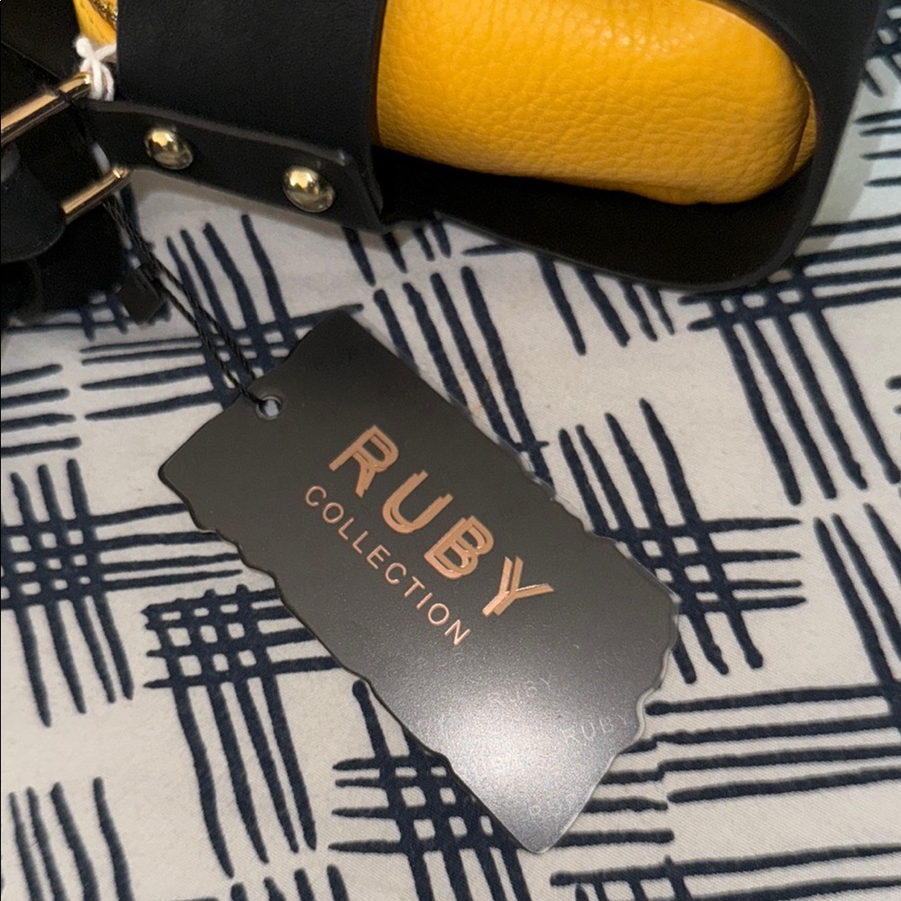 Black and Yellow Geometric Crossbody Bag with Silver Detail - Picture 2 of 5
